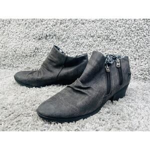 Women's Blowfish Malibu Size 10 Gray 2 Side Zip Block Heel Boots